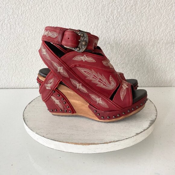 Lane Boots LEXINGTON Womens Red Wedges 7.5 Western Sandals Cowgirl Wooden Heels - Picture 2 of 11